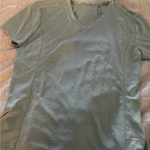 Adidas climalite short sleeve tee, size Large. This green tee is new with tags - Picture 1 of 8